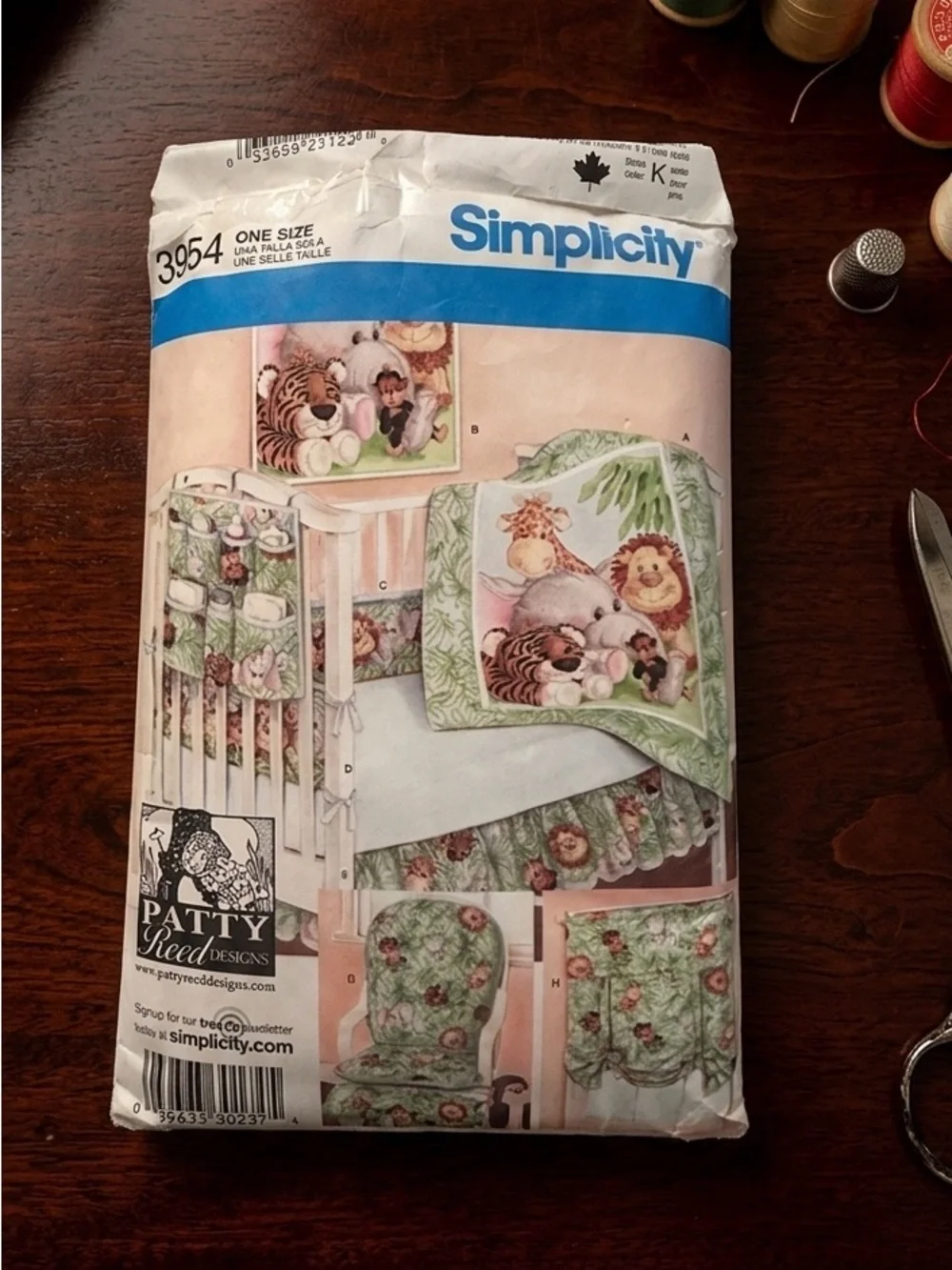 Simplicity Baby Bedding Pattern - Green Jungle Animal Set
